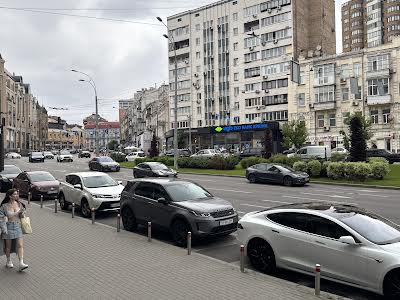 квартира по адресу Бассейная ул., 12
