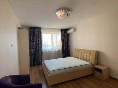 квартира по адресу Кондратюка Юрия ул., 5