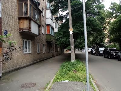 квартира по адресу Кирилло-Мефодиевская ул., 7
