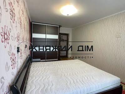 квартира за адресою Чеська вул., 4