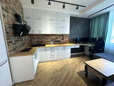 квартира за адресою Канатна вул., 122а