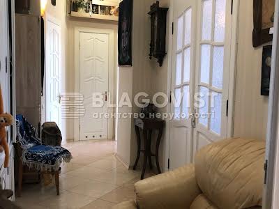 квартира за адресою Костельна вул., 7