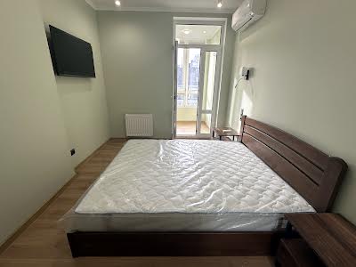квартира за адресою Шолуденка вул., 30