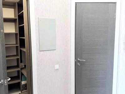 квартира за адресою Київ, Регенераторна вул., 4