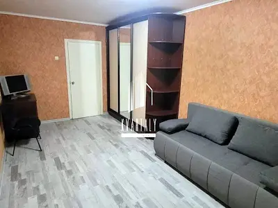 квартира за адресою Зодчих вул., 30