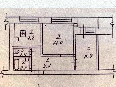квартира за адресою Привокзальна вул., 14а