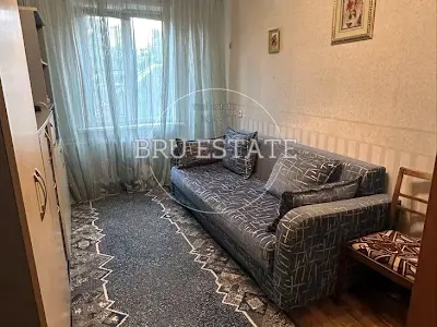 квартира по адресу Николая Ушакова ул., 14
