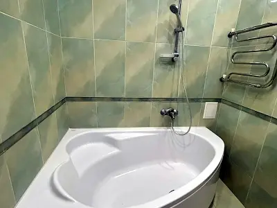 квартира за адресою Раїси Окіпної вул., 8