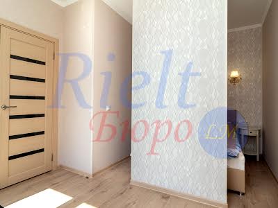 квартира за адресою Сім'ї Кульженків вул. (Петра Дегтяренка), 37