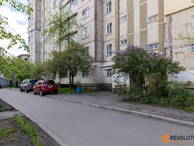 квартира по адресу Ревуцкого ул., 30/1