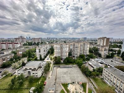 коммерческая по адресу Олександра Лазаревського ул. (Минина), 9