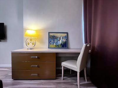 квартира за адресою Дмитрівська вул., 80