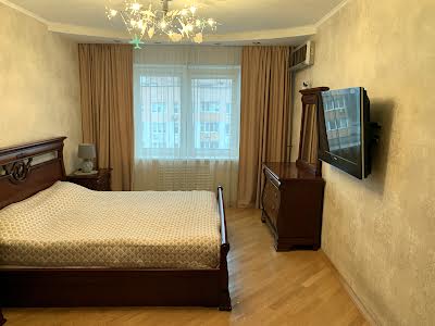 квартира за адресою Феодосійський пров., 14-А