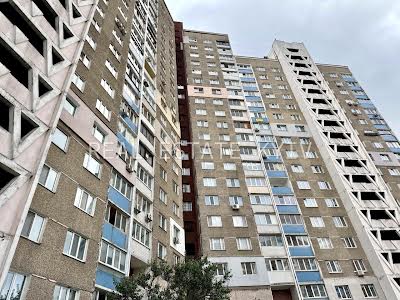 квартира за адресою Академіка Заболотного вул., 28