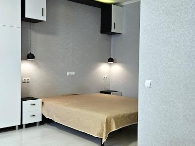 квартира за адресою Сім'ї Кульженків вул. (Петра Дегтяренка), 35
