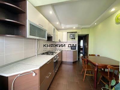 квартира за адресою Чеська вул., 4