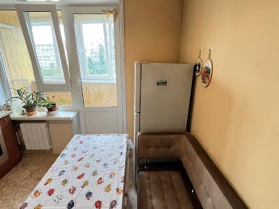 квартира по адресу Амвросия Бучмы бульв., 8