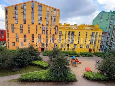 квартира за адресою Регенераторна вул., 4