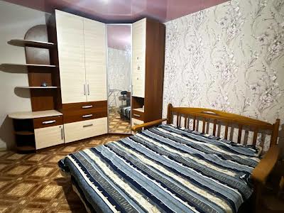 квартира за адресою Валентинівська вул. (Блюхера), 58а