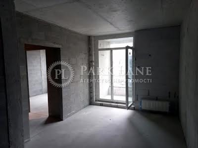 квартира за адресою Салютна вул., 2к18