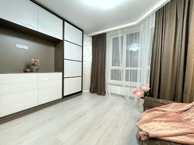 квартира за адресою с. Софіївська борщагівка, Молодіжна вул., 4