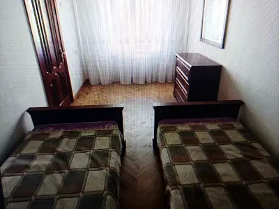 квартира за адресою Будівельників вул., 12