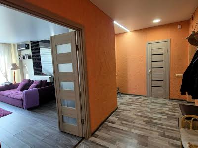 квартира по адресу Академика Глушкова просп., 9-В