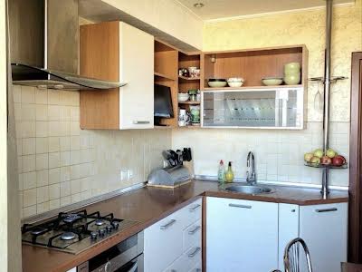 квартира за адресою Святоюріївська вул., 22