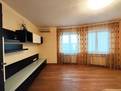квартира по адресу Забилы Виктора ул., 5
