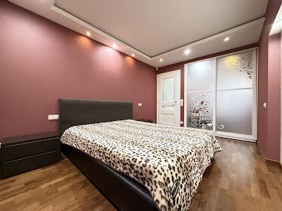 квартира за адресою Кавказька вул., 12