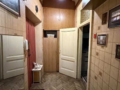 квартира за адресою Богдана Хмельницького вул., 66