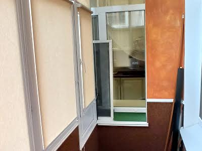 комерційна за адресою Тараса Шевченка бульв., 48-А