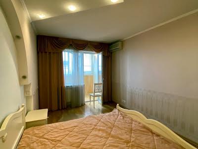 квартира за адресою Ореста Васкула вул., 2