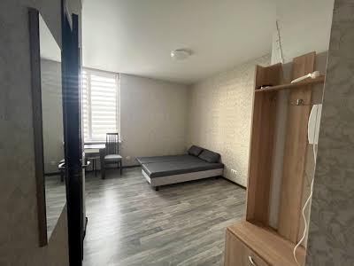 квартира за адресою Пшенична вул., 37