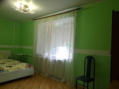квартира за адресою Дорогожицька вул., 18