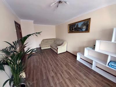 квартира за адресою Київ, Варязький пров., 10