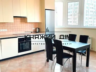 квартира за адресою Урлівська вул., 21-Б