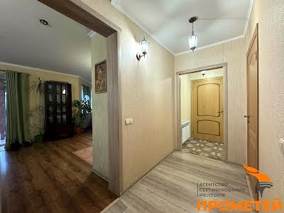 дом по адресу 65-я Садовая ул., 25
