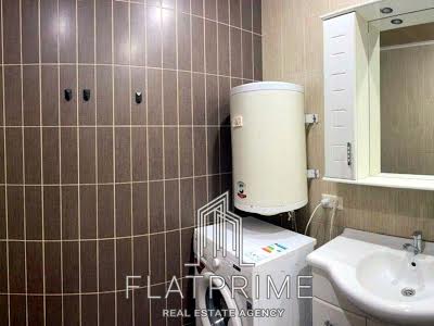 квартира за адресою Драгоманова вул., 12А