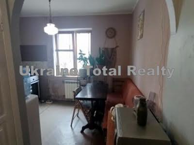 квартира за адресою Срібнокільська вул., 4