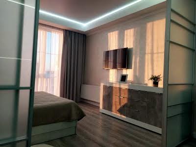 квартира за адресою Михайла Максимовича вул. (Онуфрія Трутенка), 23