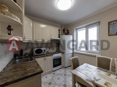 квартира за адресою Оноре де Бальзака вул., 54/21
