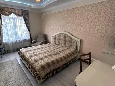 квартира за адресою Дмитра Луценка вул. (Крейсера 
