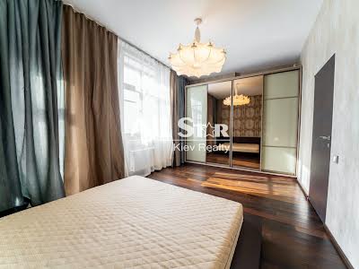 квартира за адресою Пирогова вул., 6-А