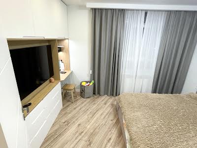 квартира за адресою Миколи Гулака вул., 4