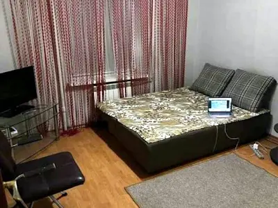 квартира за адресою Срібнокільська вул., 8