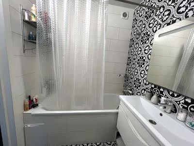 квартира за адресою Кургузова вул., 11-В
