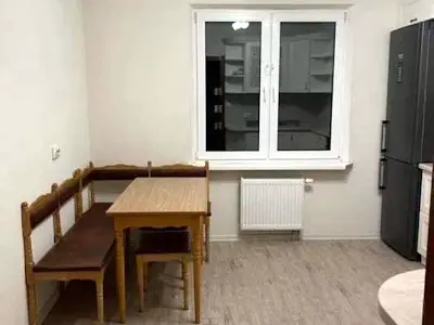 квартира по адресу Киев, Здолбуновская ул., 13