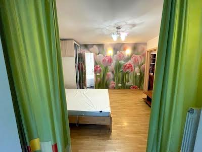 квартира за адресою Бориса Гмирі вул., 15