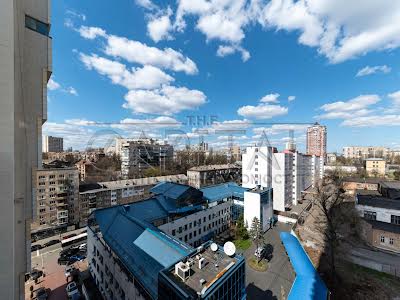 коммерческая по адресу Кловский спуск, 7